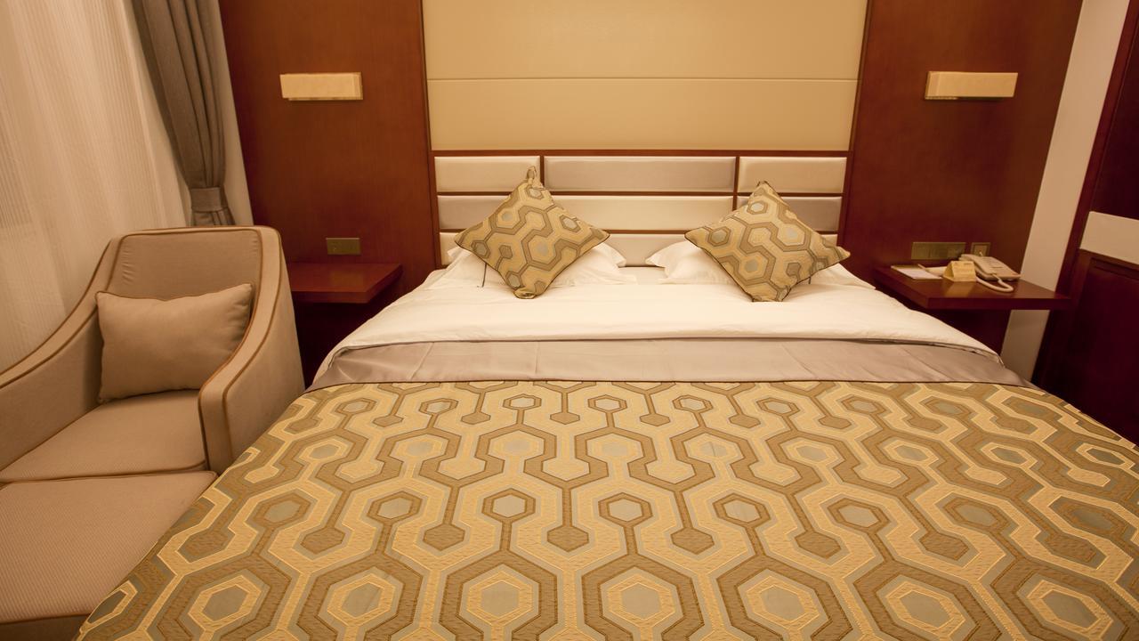 Chengjiang Manor Hotel Dış mekan fotoğraf